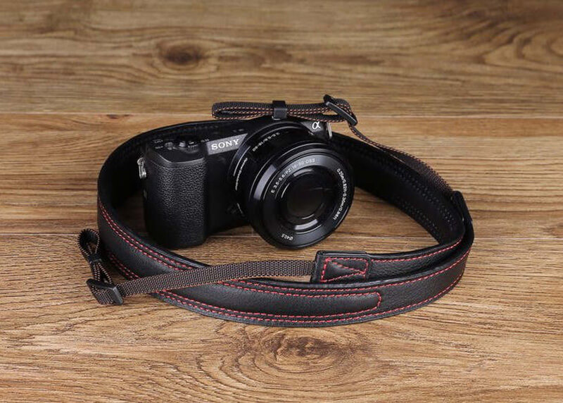 Best Camera Strap For Hiking