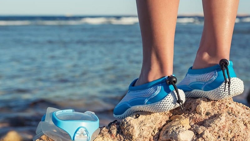 SOBASO Water Shoes Women Men Quick Drying Swim Beach Aqua Shoes for Water Sport Diving Hiking Sailing Travel