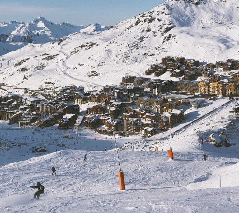 4 Awesome French Alps Ski Areas