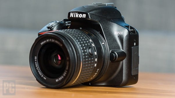 budget camera for beginners Nikon D3500