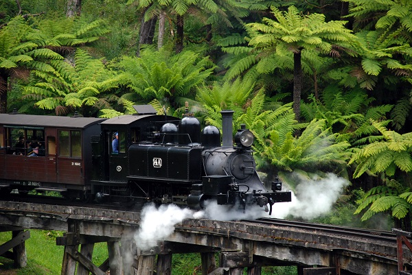 places to visit in Victoria Puffing Billy steam train
